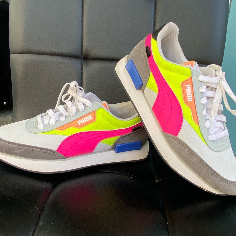 Women Puma Future Rider